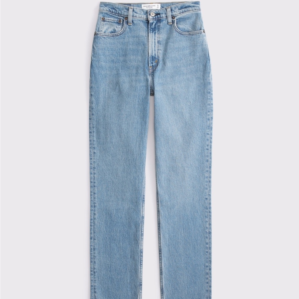 Abercrombie & Fitch Curve Love Ultra High Rise 90s Straight Jeans